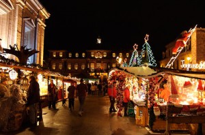 marche-noel-abbesses